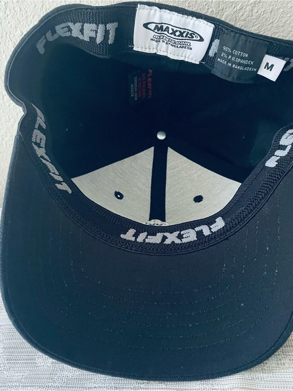 Maxxis black flex